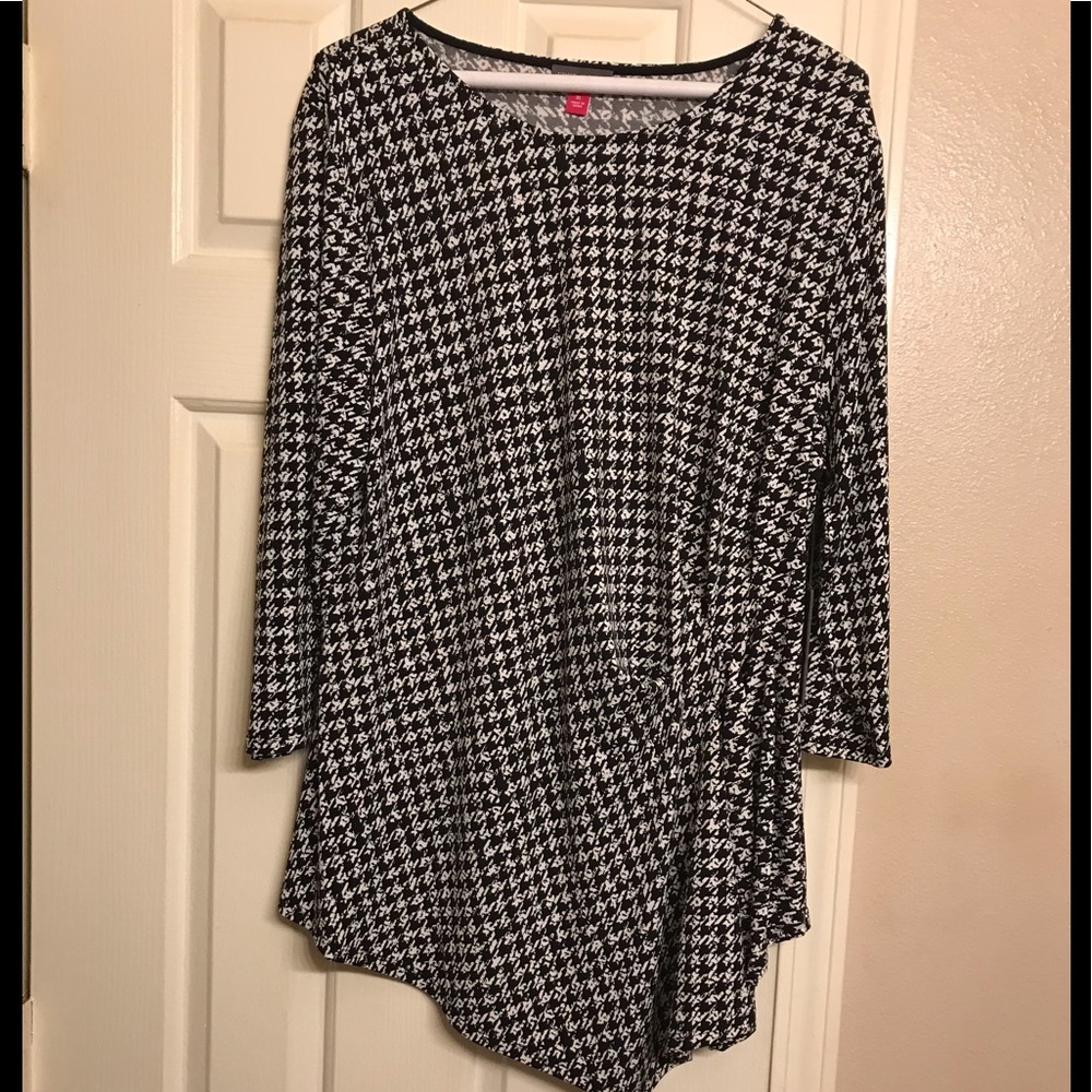 Vince Camuto Faux Wrap Tunic NWT in Size Xl